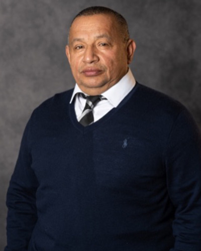 Manuel Anaya headshot