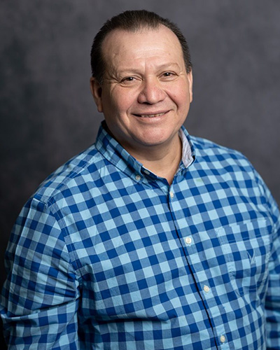 Nelson Hernandez headshot